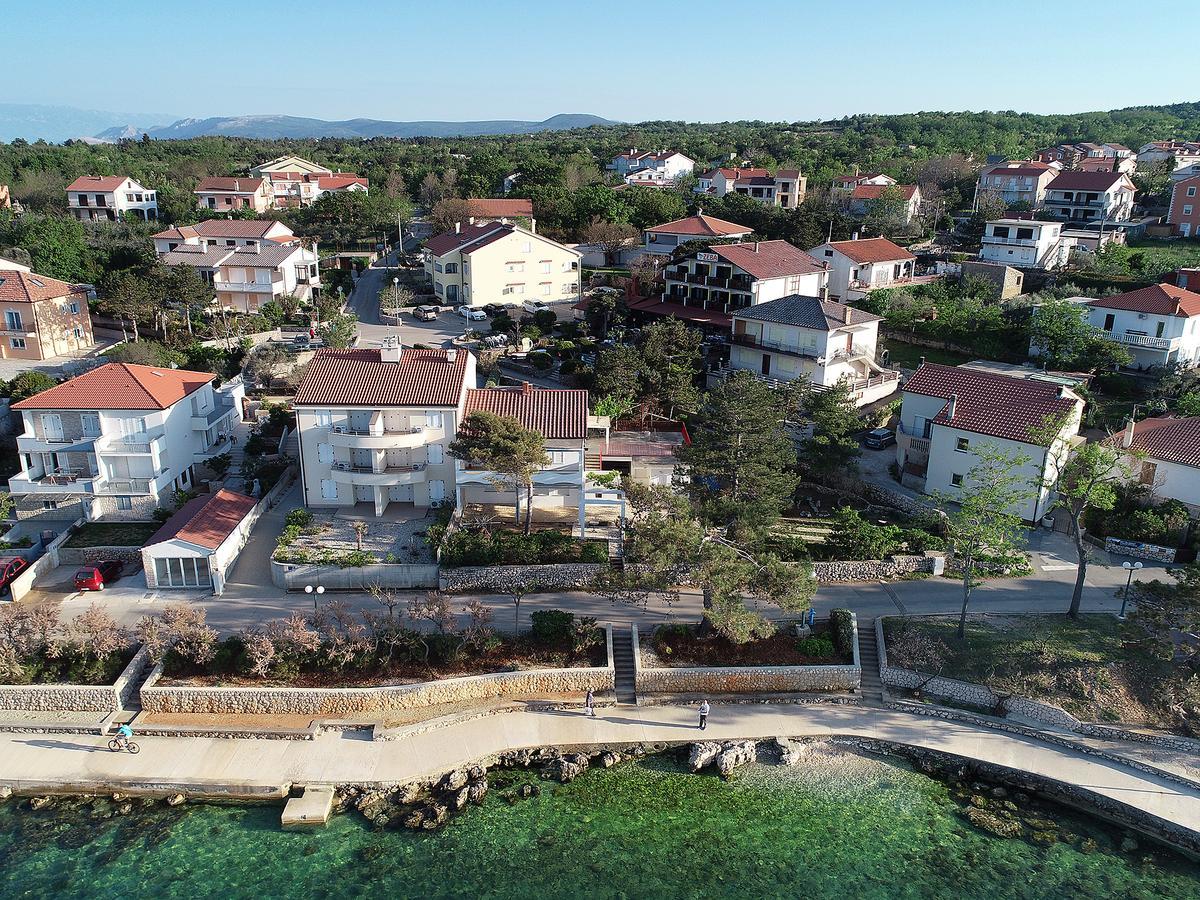 Guest House Zeba & Riviera Šilo Eksteriør billede