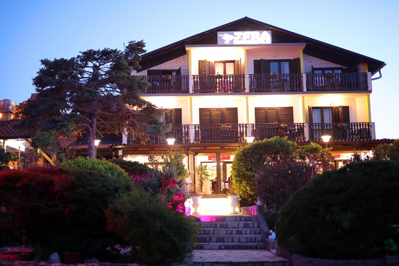 Guest House Zeba & Riviera Šilo Eksteriør billede