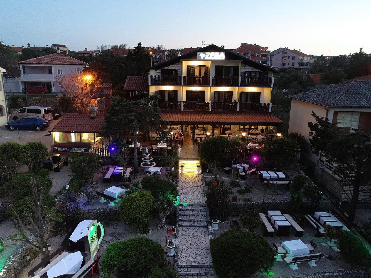 Guest House Zeba & Riviera Šilo Eksteriør billede